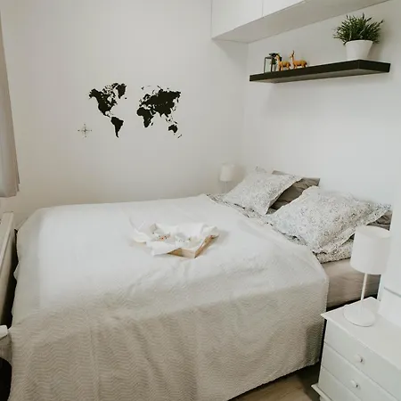 ~ A Modern Flat At A Calm Ground Floor ~ *