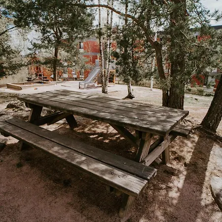 ~ A Modern Flat At A Calm Ground Floor ~ Huoneisto Espoo